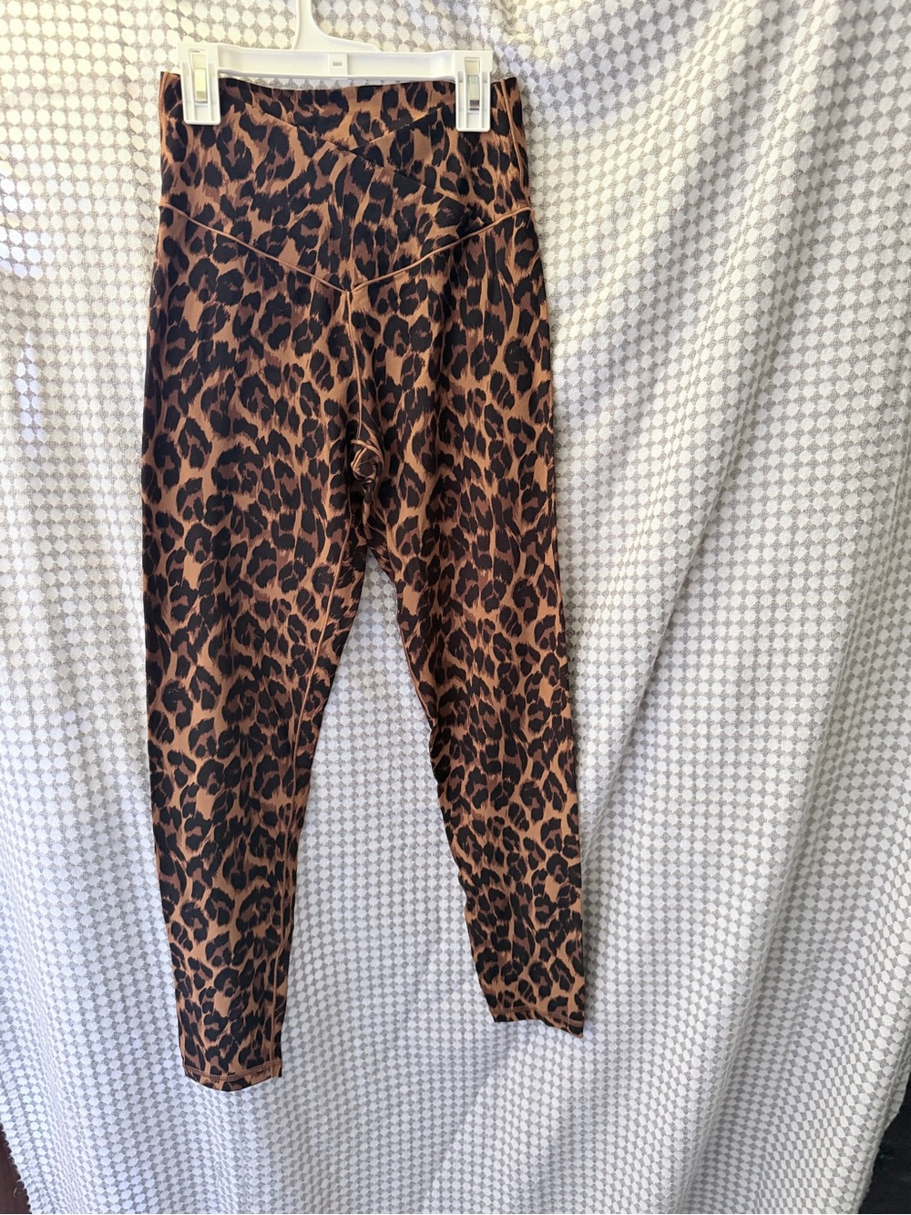 aerie Leopard-Print crossover Leggings in Brown and Black